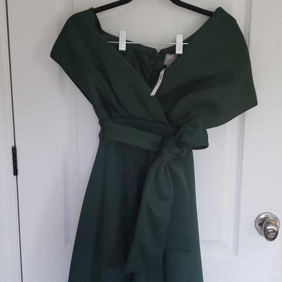 NWT Fallen Shoulder Midi Dress with Tie Detail - Picture 5 of 7